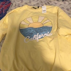 Yellow California sweatshirt